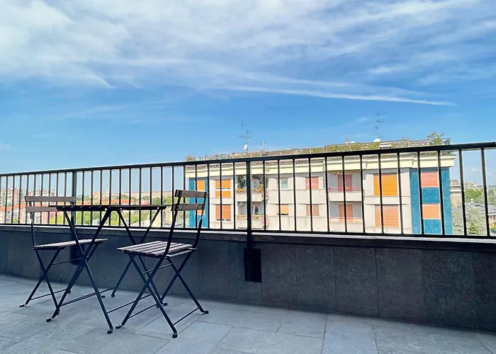 Bwr - Elegant Loft With Terrace, San Siro
