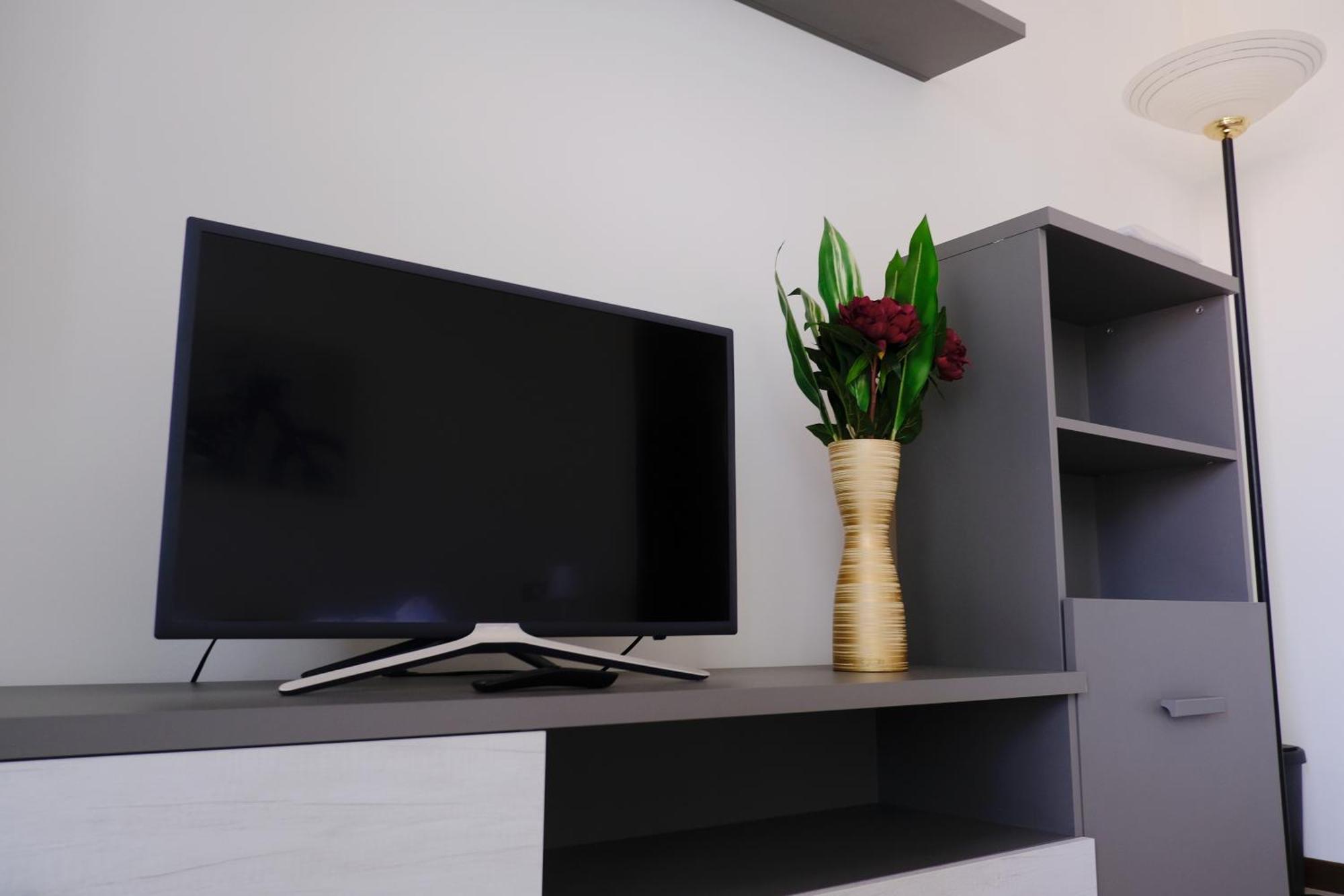 Bwr - Elegant Loft With Terrace, San Siro Apartment Milan